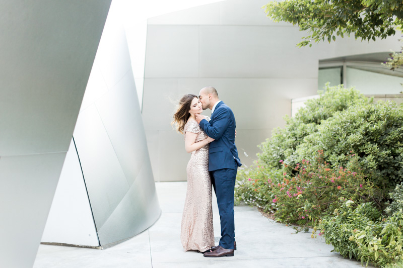 a-downtown-los-angeles-engagement-session_05